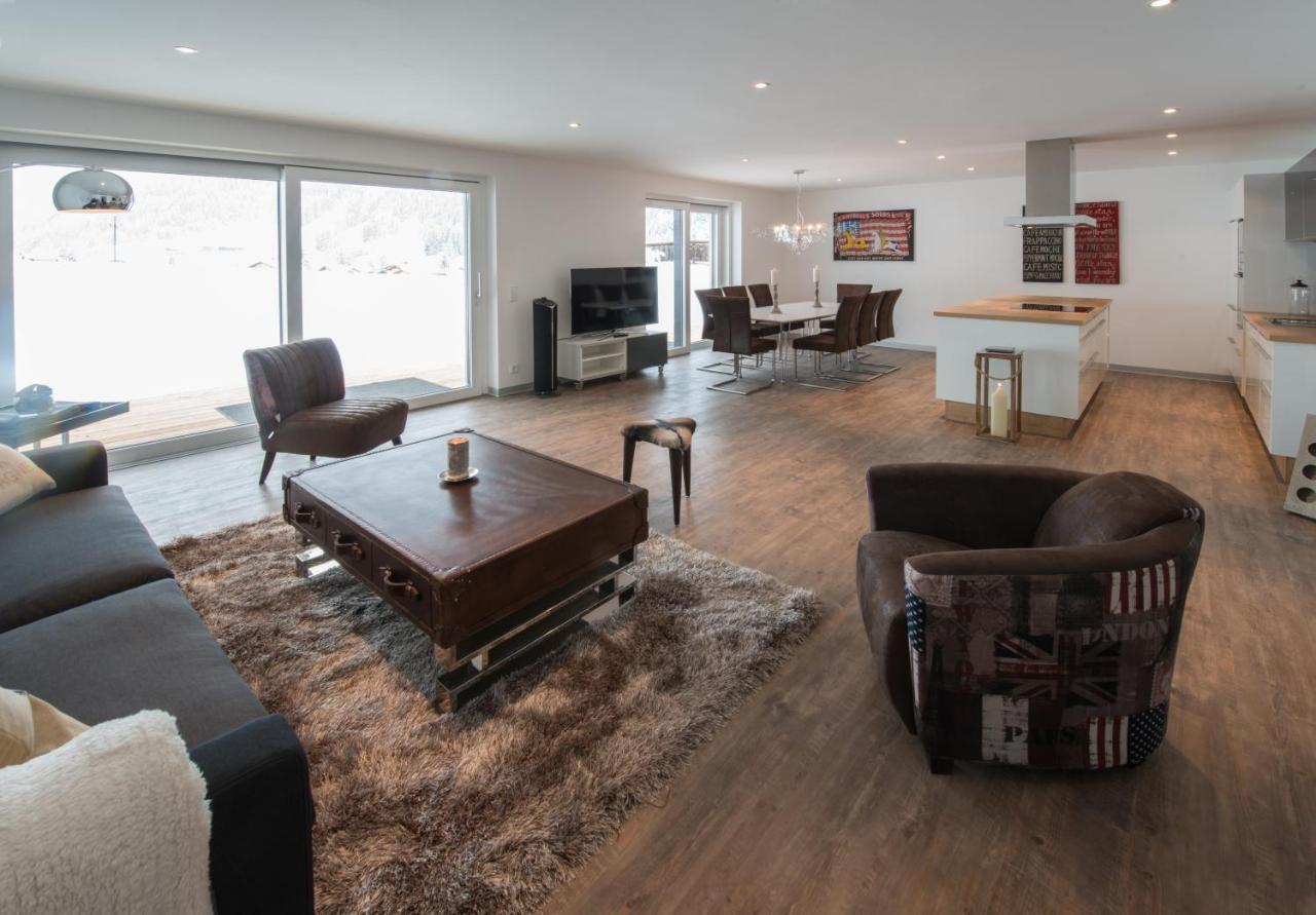 Apartmenthaus Mountainvista ไคลนาร์ล ภายนอก รูปภาพ