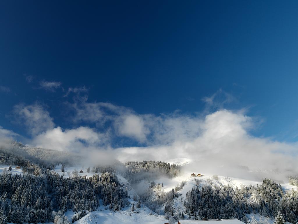 Apartmenthaus Mountainvista ไคลนาร์ล ภายนอก รูปภาพ