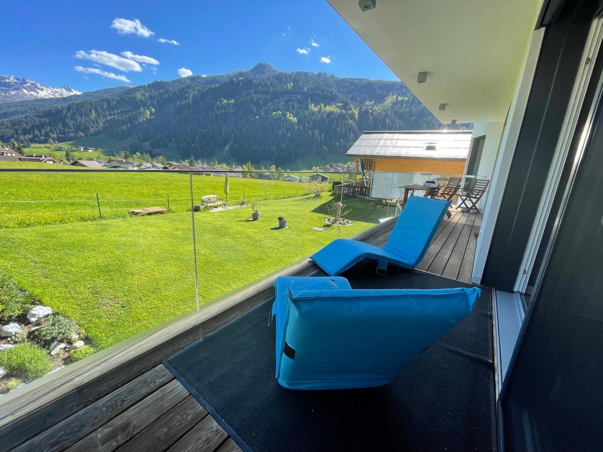 Apartmenthaus Mountainvista ไคลนาร์ล ภายนอก รูปภาพ