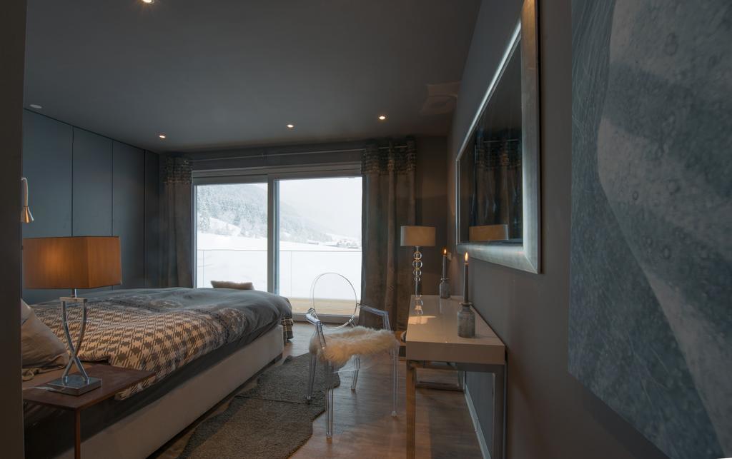 Apartmenthaus Mountainvista ไคลนาร์ล ภายนอก รูปภาพ