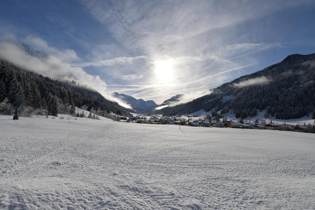 Apartmenthaus Mountainvista ไคลนาร์ล ภายนอก รูปภาพ